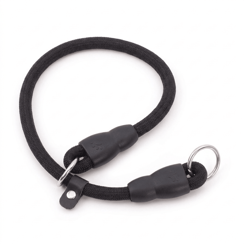 collier chien en corde d'escalade noir produit seul sur fond blanc