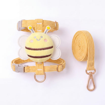 Harnais petit chien abeille 3D jaune en velours côtelé avec sa laisse assortie, présentés sur fond blanc