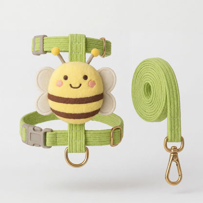 Harnais pour petit chien abeille 3D vert pomme en velours côtelé avec sa laisse assortie, présenté sur fond blanc
