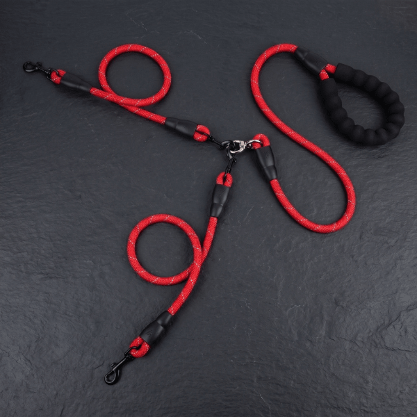 Laisse double pour chien DuoFlex Chien store rouge avec deux brins et émerillon anti-torsion