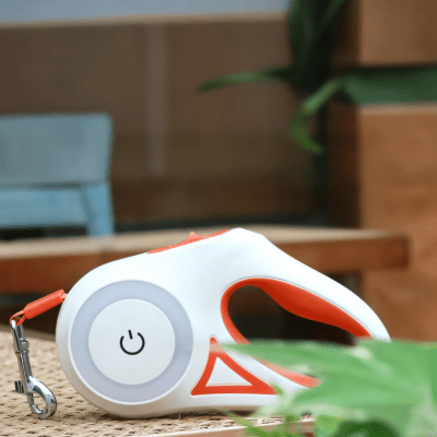 Laisse pour chien enrouleur avec lumiere integree, design compact  - LiteWalk™ - Chien store
