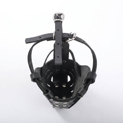 Vue du dessus et intérieur de la muselière pour chien MuzoSteel montrant les sangles de réglage et boucles en acier.
