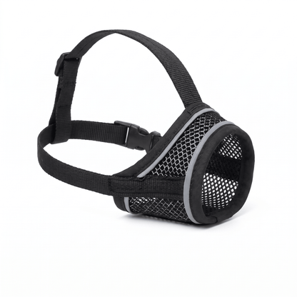 museliere chien a bande reflechissante noire packshot produit seul