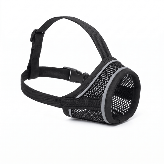 museliere chien a bande reflechissante noire packshot produit seul