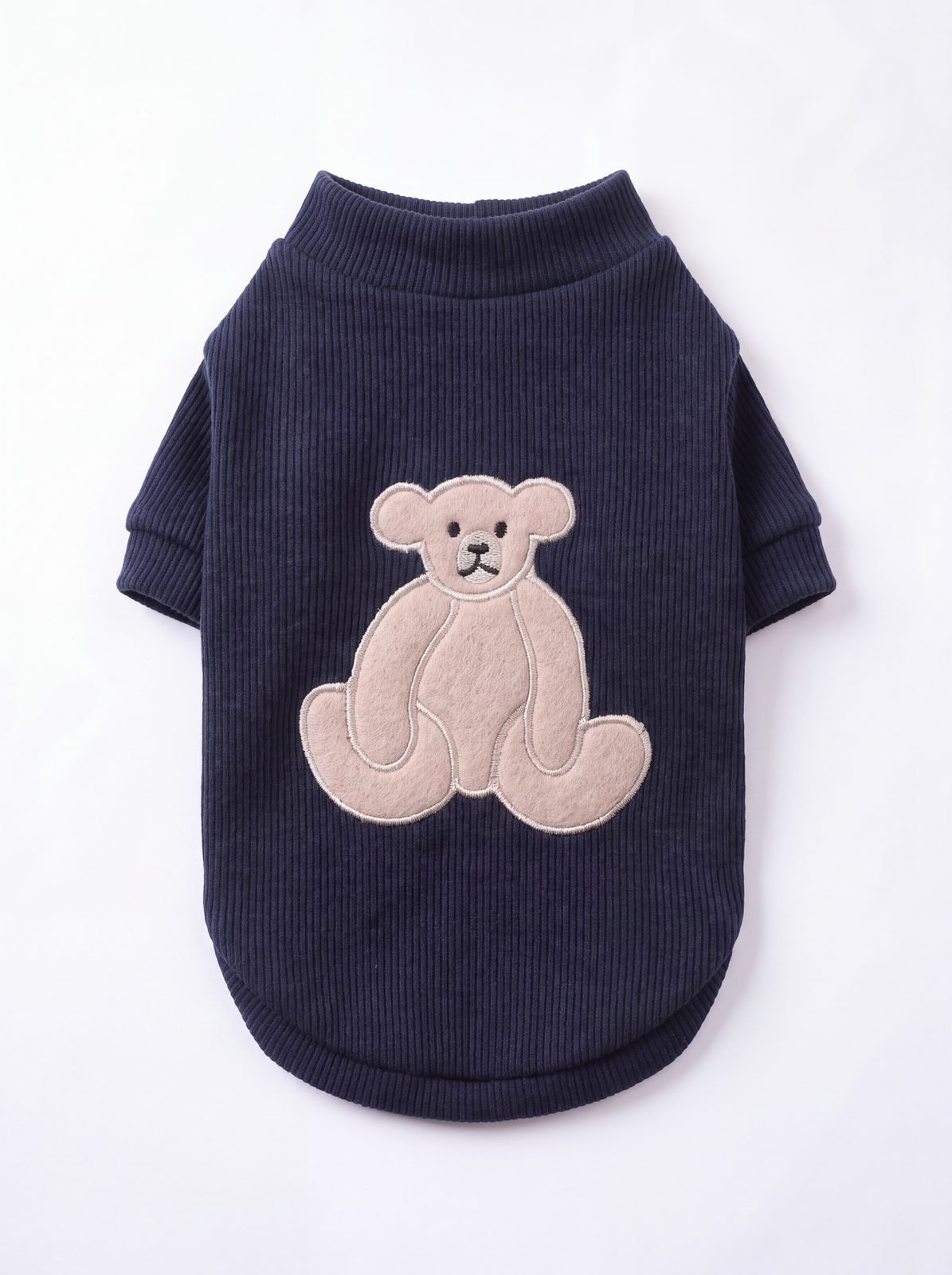 Pull chien ourson brodé bleu marine, vue de dos avec gros ourson beige appliqué