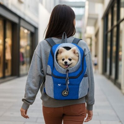 Sac a dos chien bleu foncé en ville avec un petit Pomeranian – BuddyGo