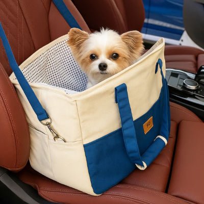 sac transport chien en voiture petit chien. Mise sur un siège auto pour illustrer confort et sécurité — mobipet 